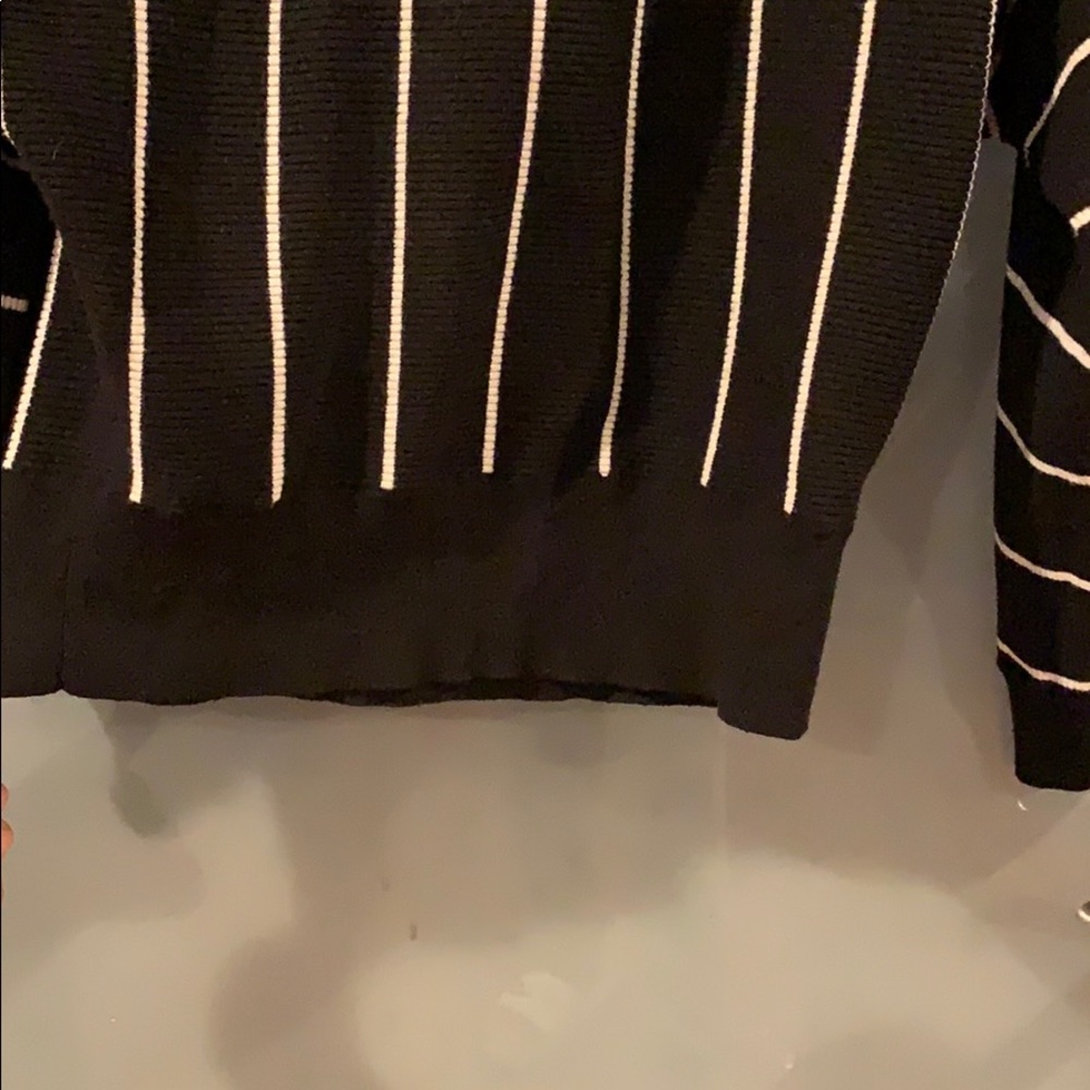 Polyester Sweater - Picture 3 of 3